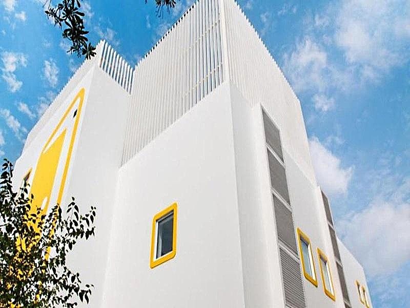 Bloomrooms Link Road Standard Queen Room 17