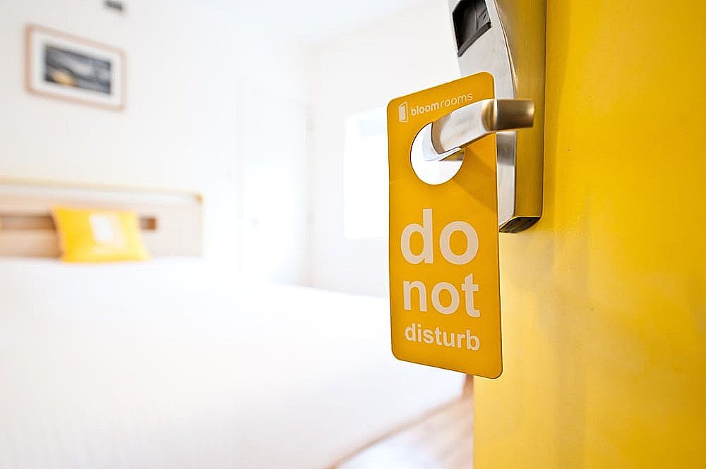 Bloomrooms Link Road Standard Queen Room 20