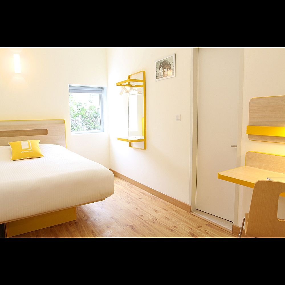 Bloomrooms Link Road Standard Queen Room 14