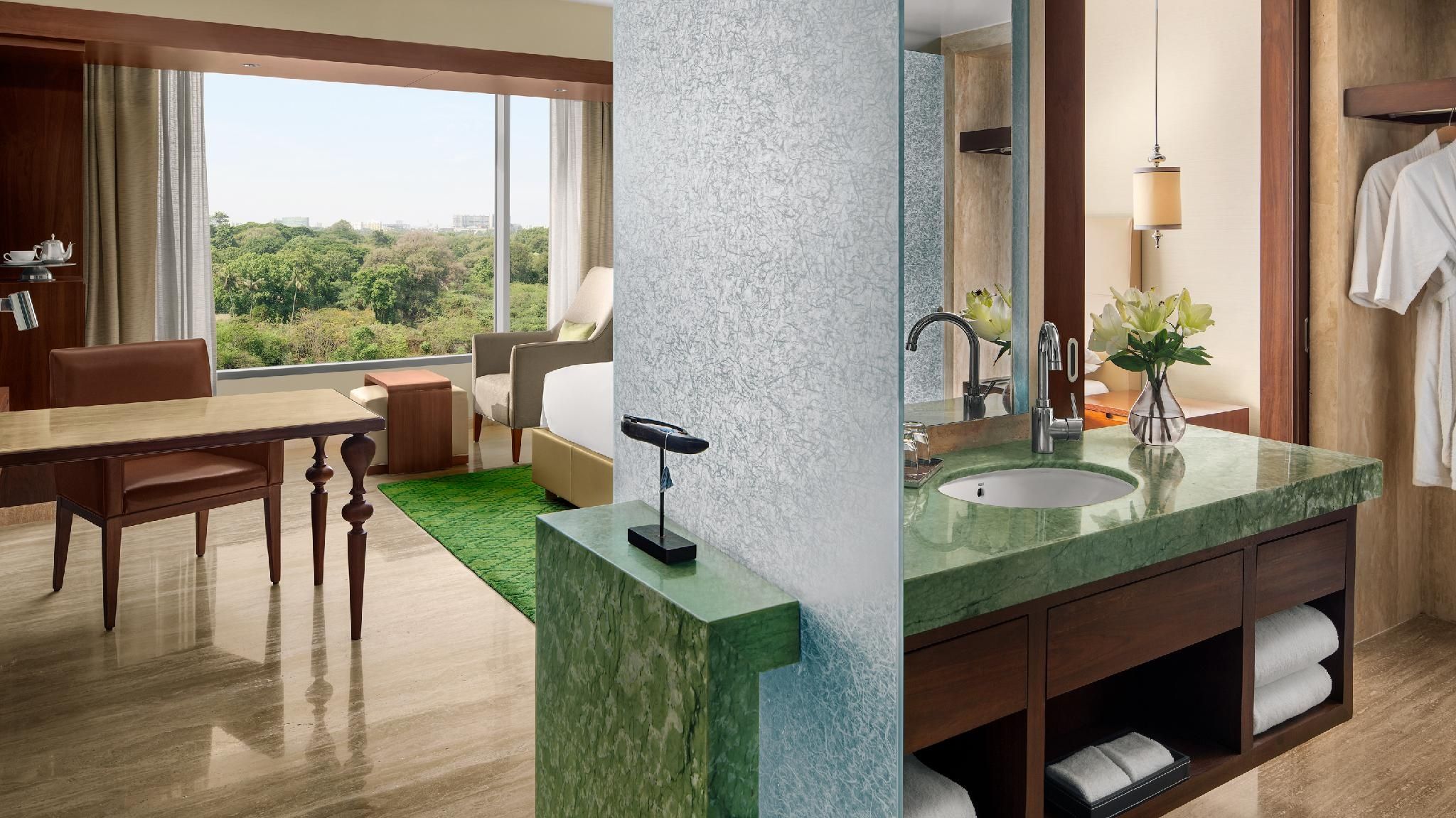 Park Hyatt Chennai Room, 1 King Bed 3