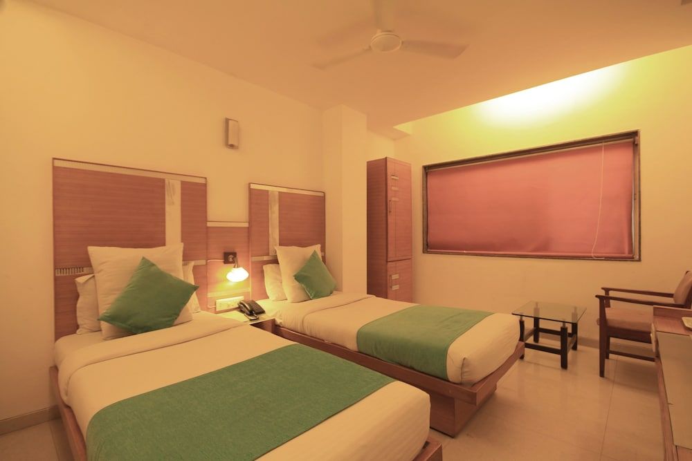 undefined Hotel Kadamb Inn 8