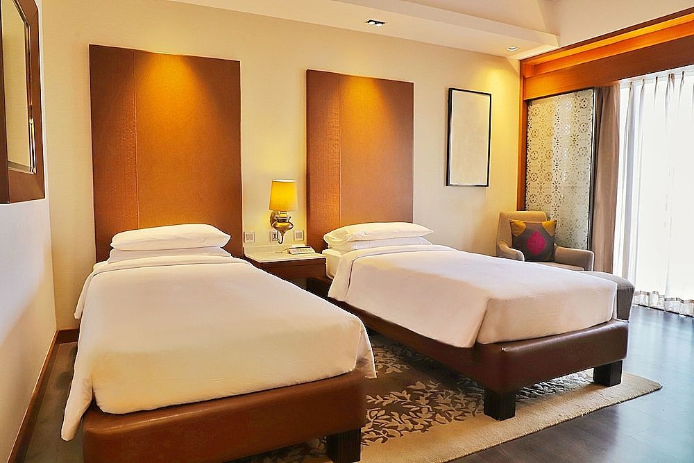 Hyatt Ahmedabad 2 Twin Beds 5