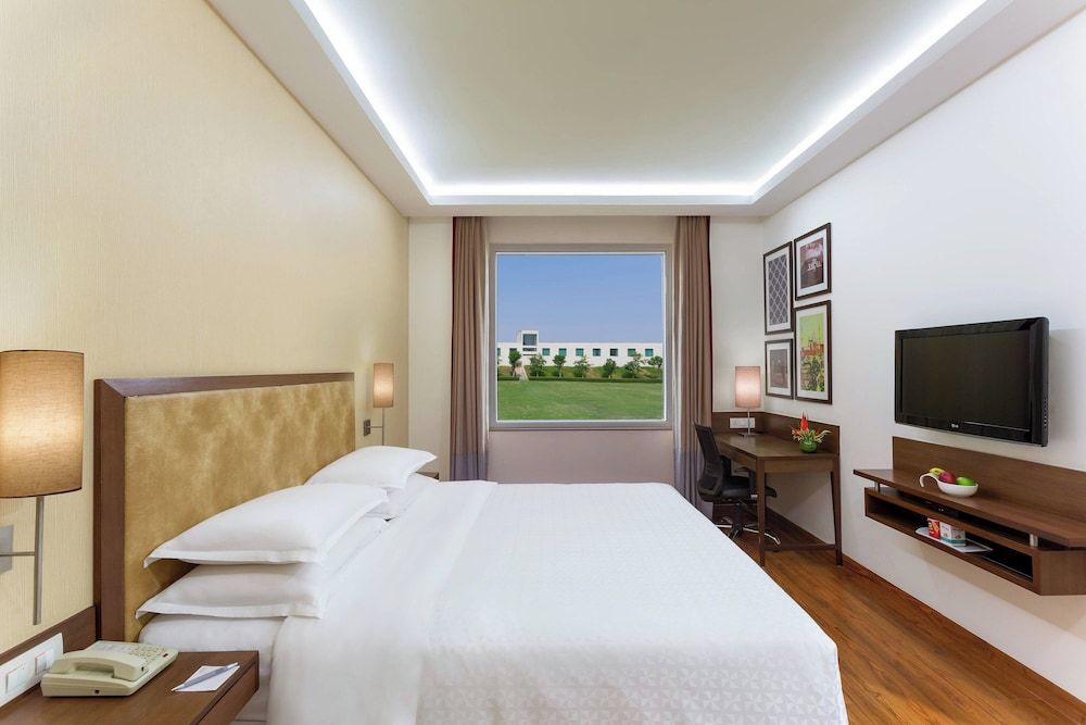 undefined Four Points by Sheraton New Delhi, Airport Highway 7