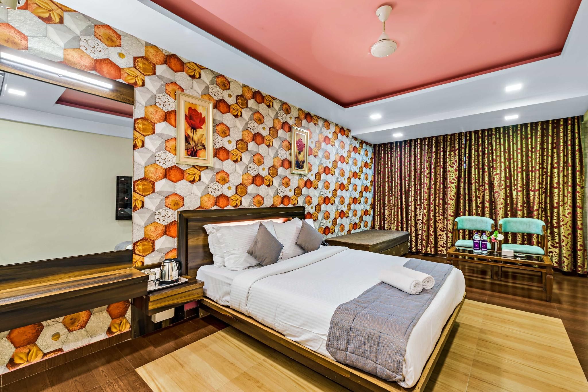 Royal Executive Room