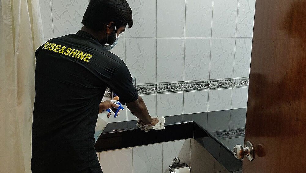 Maple Leaf Deluxe Double or Twin Room 8