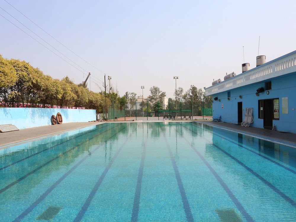 undefined OYO 11939 Hotel Queens Club of India 2