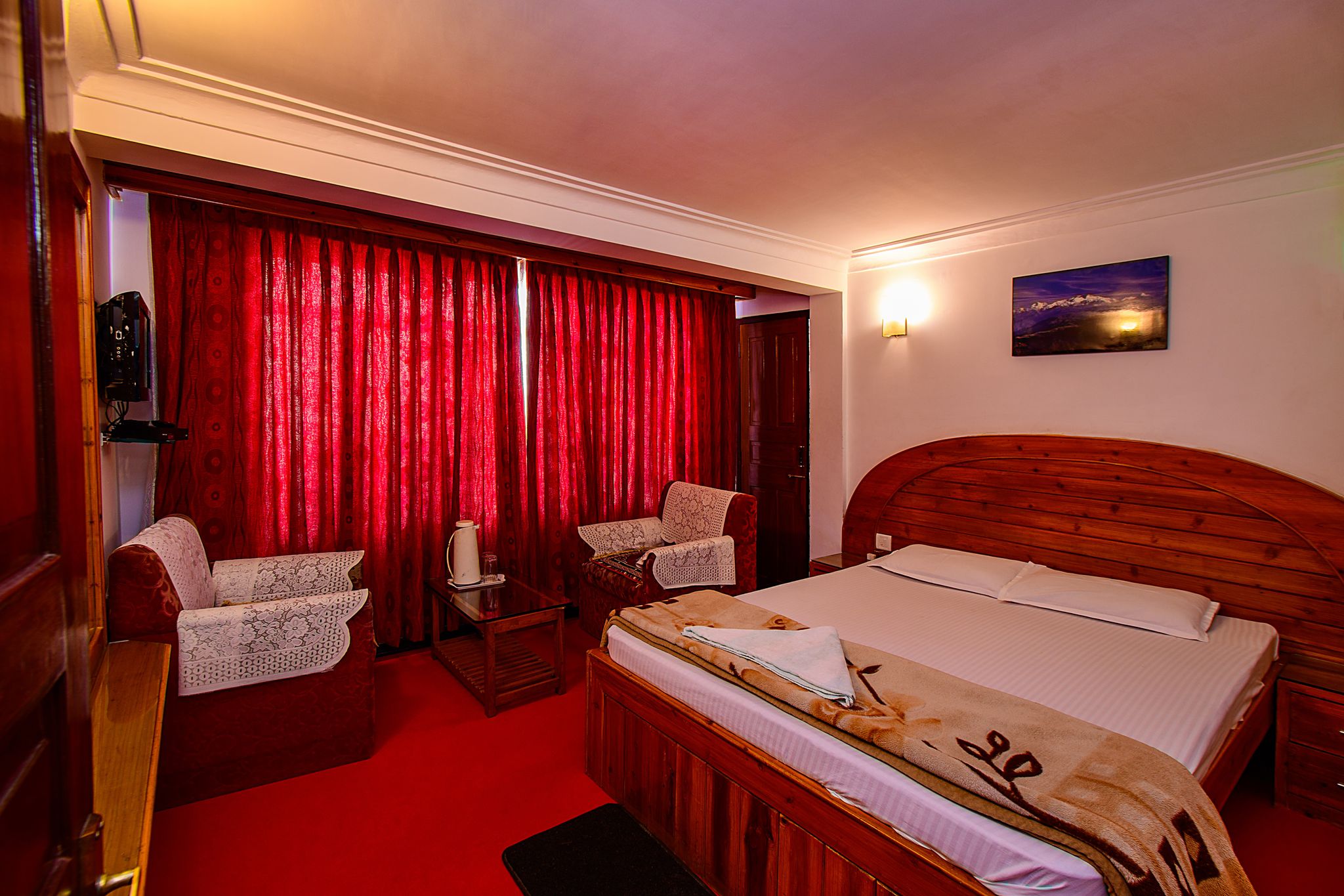 Deluxe Double Bedded Road View