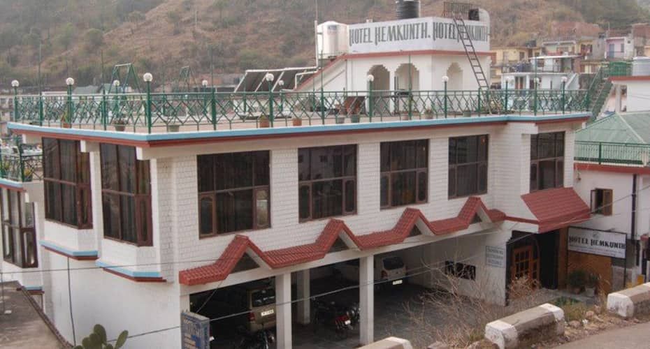 undefined FabHotel Prime Hemkunth