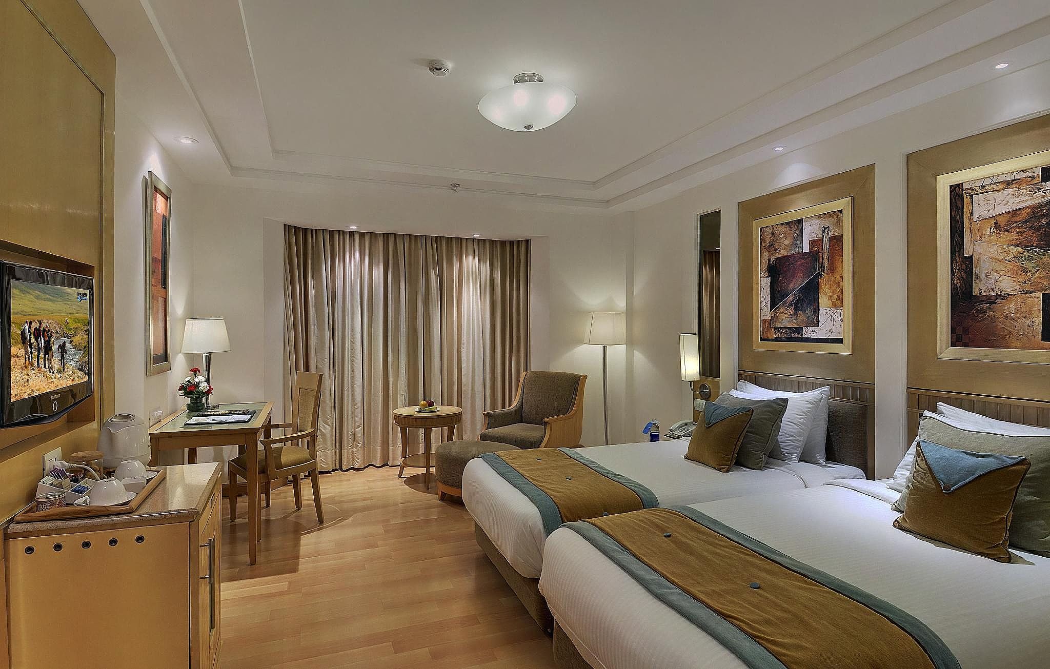 Executive Twin Room with 20% discount on Food & Soft Beverage in restaurant 