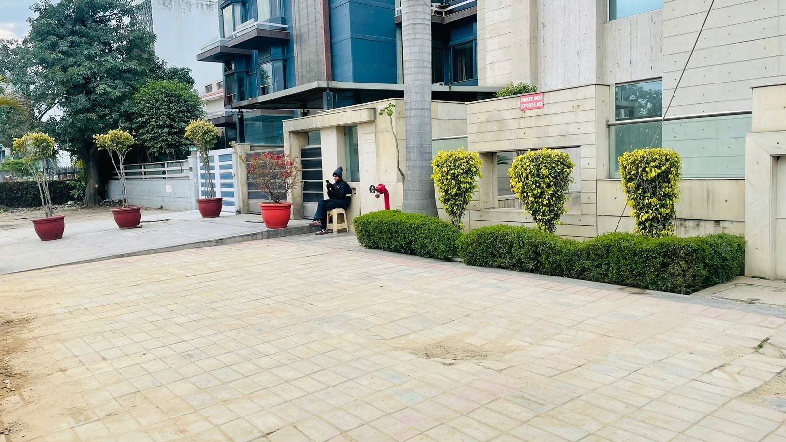 undefined Inde Hotel Signature Tower 8