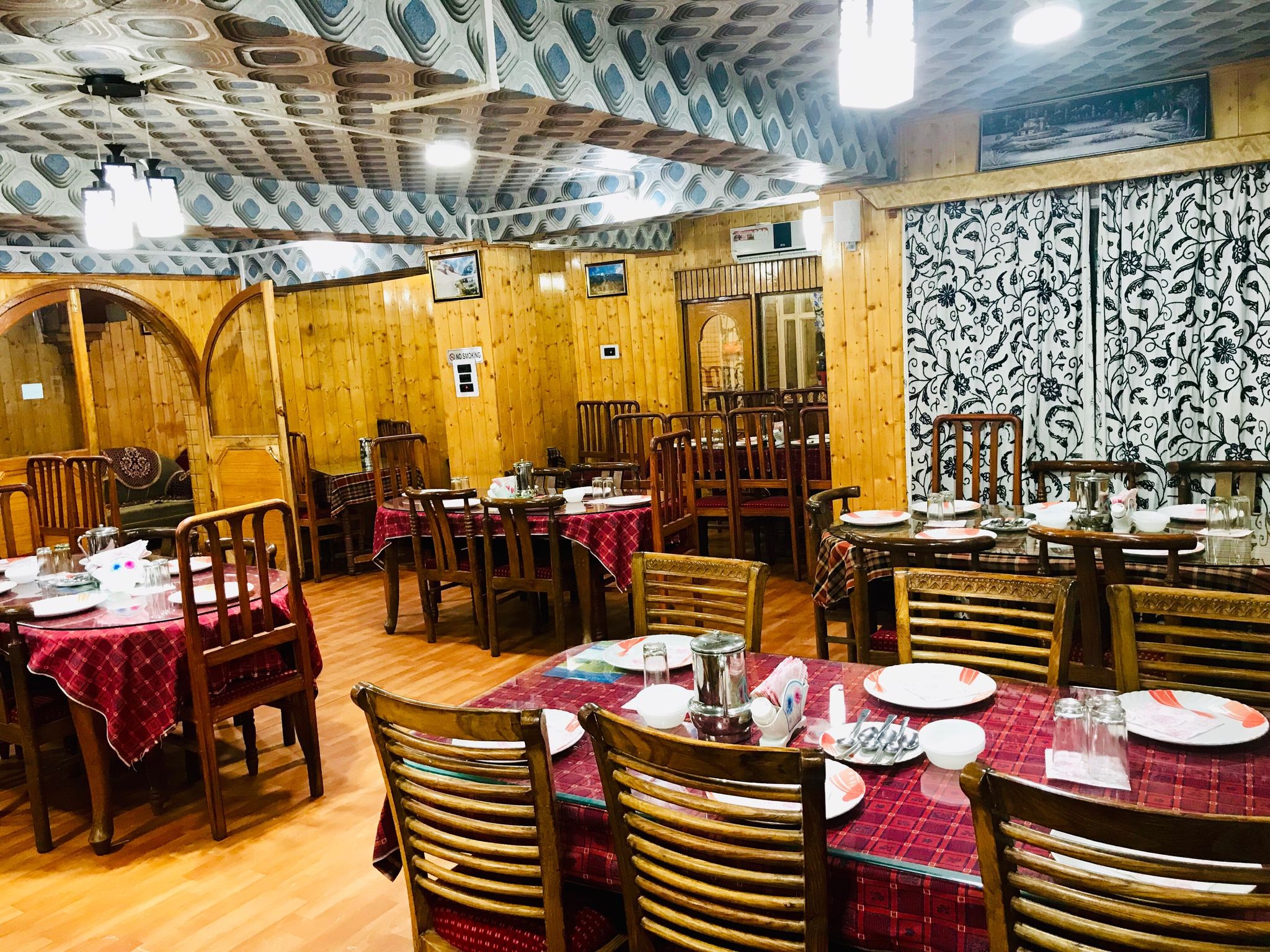 undefined Hotel Glacier Heights 4