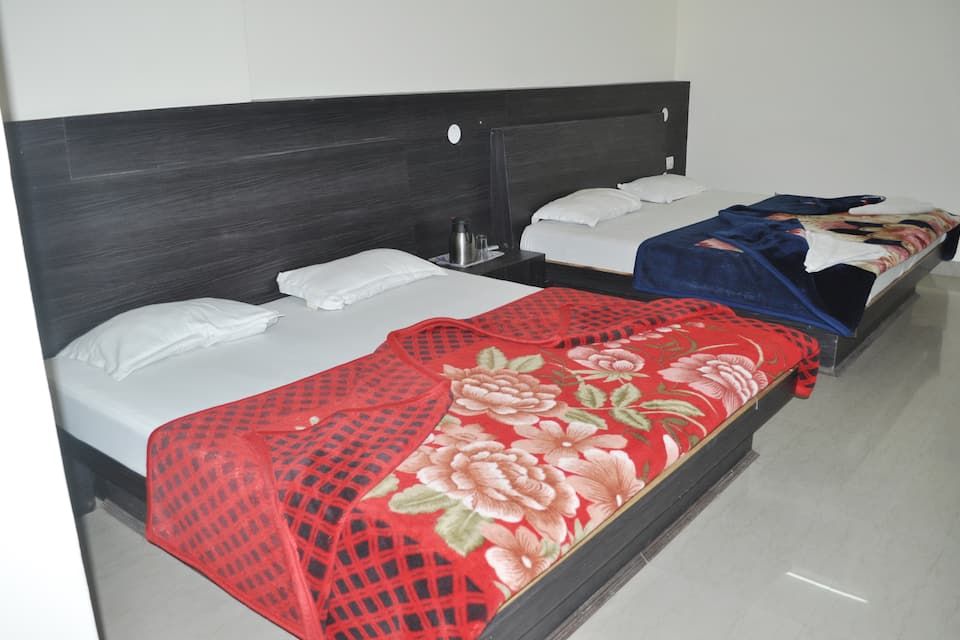 Double Bed Non AC Room