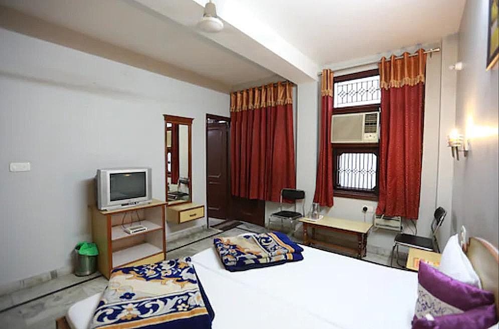 undefined Hotel Avtar 2