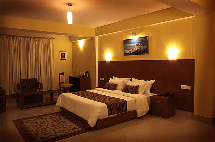 Hotel Greendale Residence  (5 Min walking from MG MARG) Deluxe Room (Bonfire available on a chargeable  basis ) 3