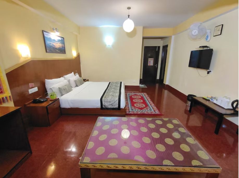 Hotel Greendale Residence (5 Min walking from MG MARG) Deluxe Room (Bonfire available on a chargeable basis ) 2