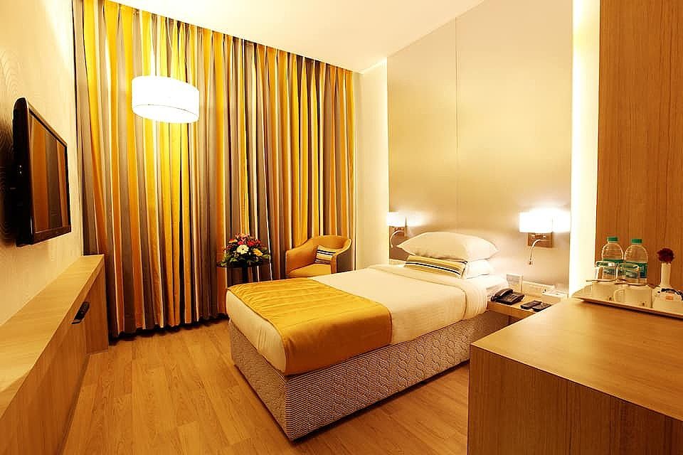 Studio Room