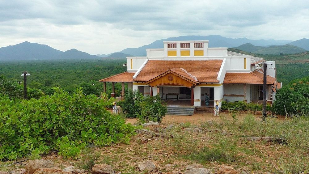 Kadambavanam Resort