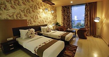 Paradizzo Resort Deluxe Room 4