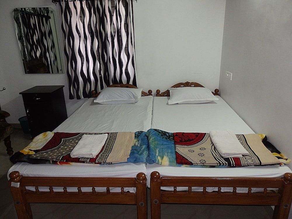 Honolulu Home Standard Non AC 3