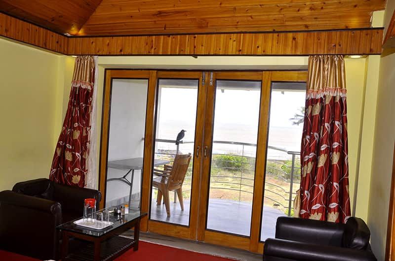 AC Sea Facing DAB Cottage (1st Flr)