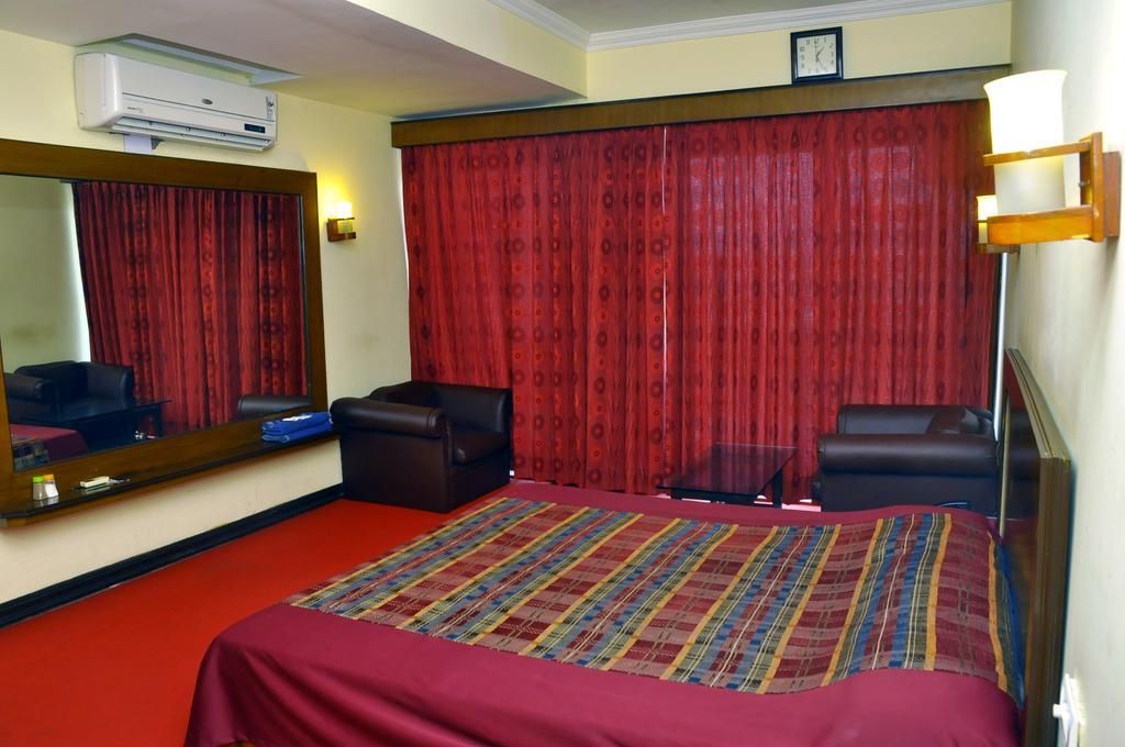 AC Double Non Sea Facing