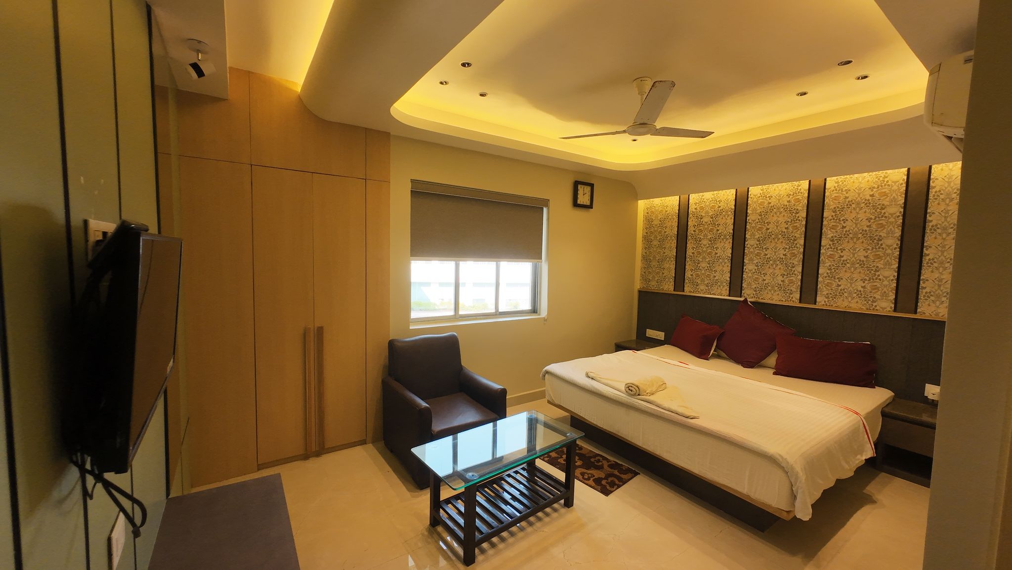 undefined Hotel Seagull 4