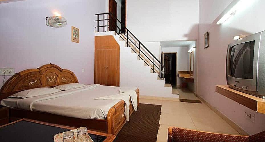 Hotel New Kenilworth INT managed by Hotel Kesar International Deluxe Room 4