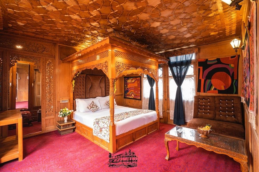 Honeymoon Double Room, 1 Queen Bed