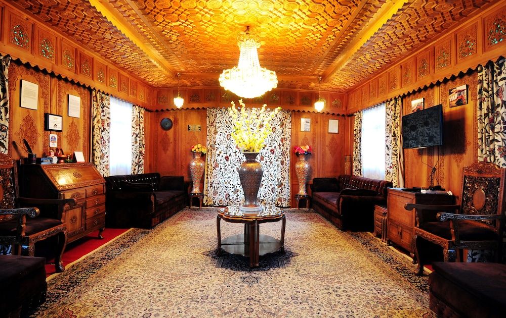 undefined New Jacquline Heritage Houseboats 2