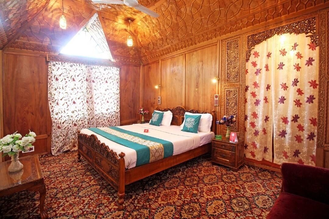 undefined New Lucky Star Group of Houseboats 5