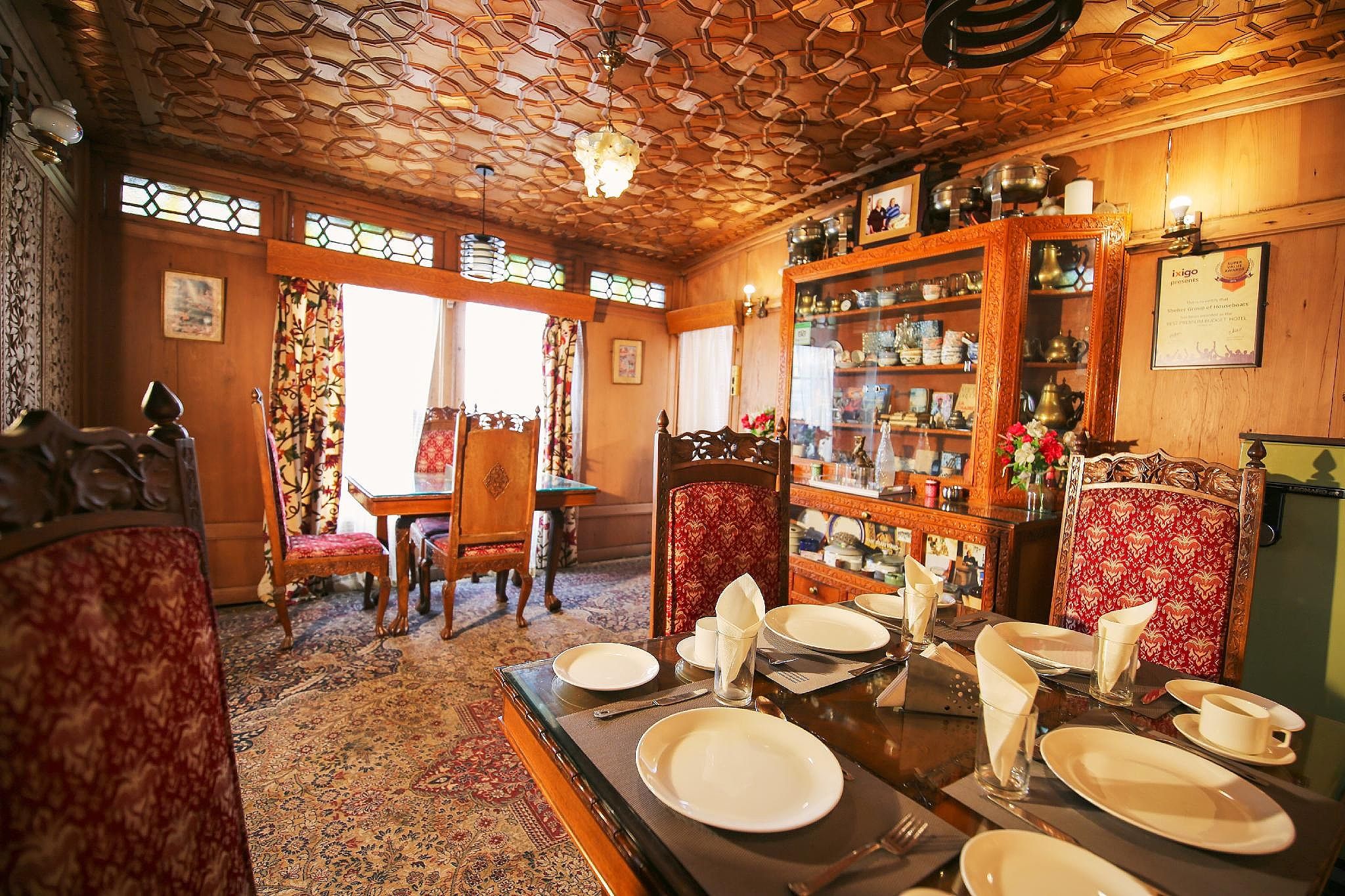 undefined Shelter Group of Houseboats 2