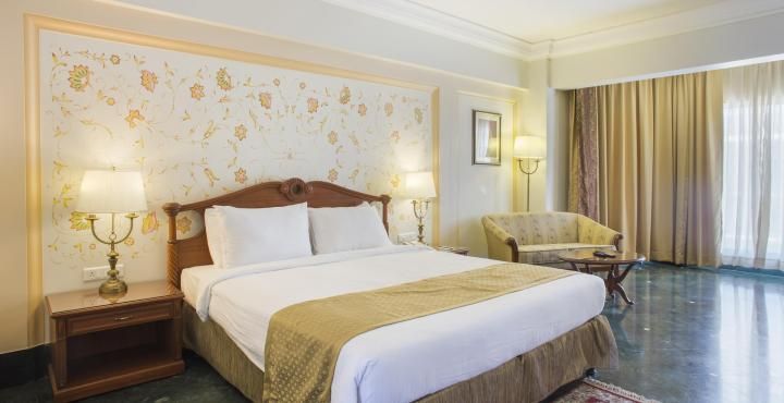 Presidential Suite (no window)