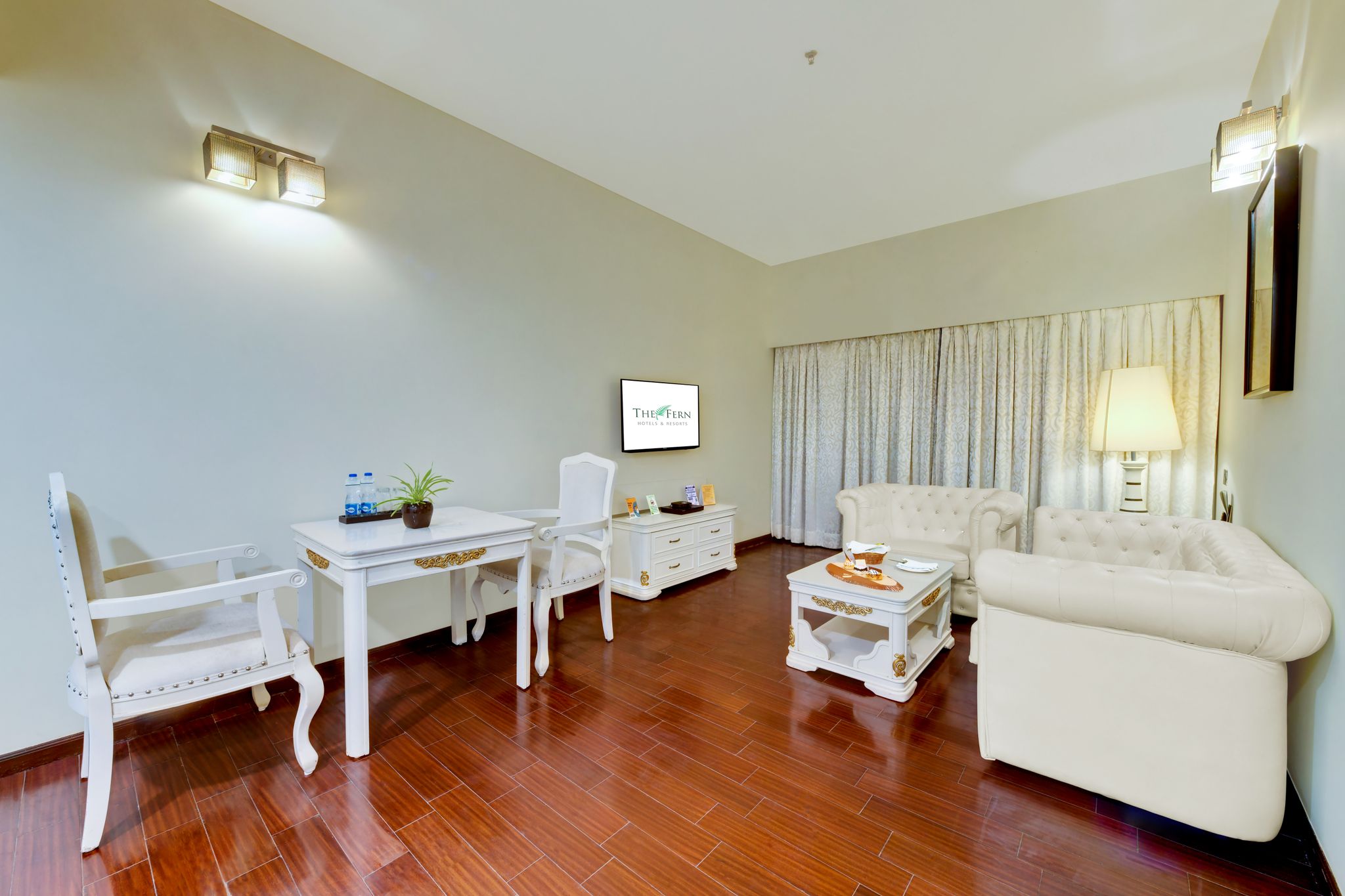 Hazel Suite, 1 King Bed