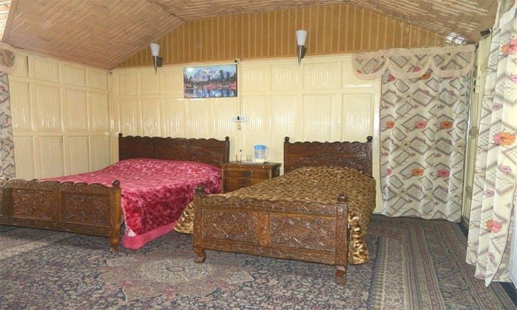 undefined Safina Houseboat 10