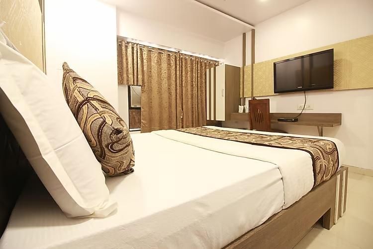 Hotel City View Standard Non AC Room 2