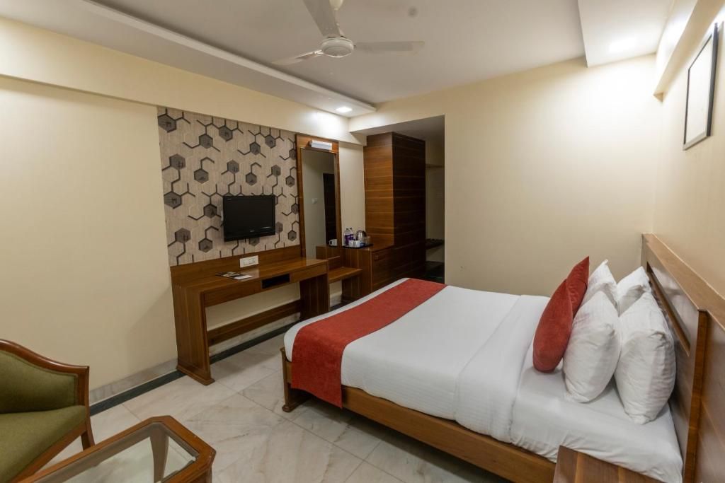 The Metropole by Keyboard Hotels Deluxe Room 4