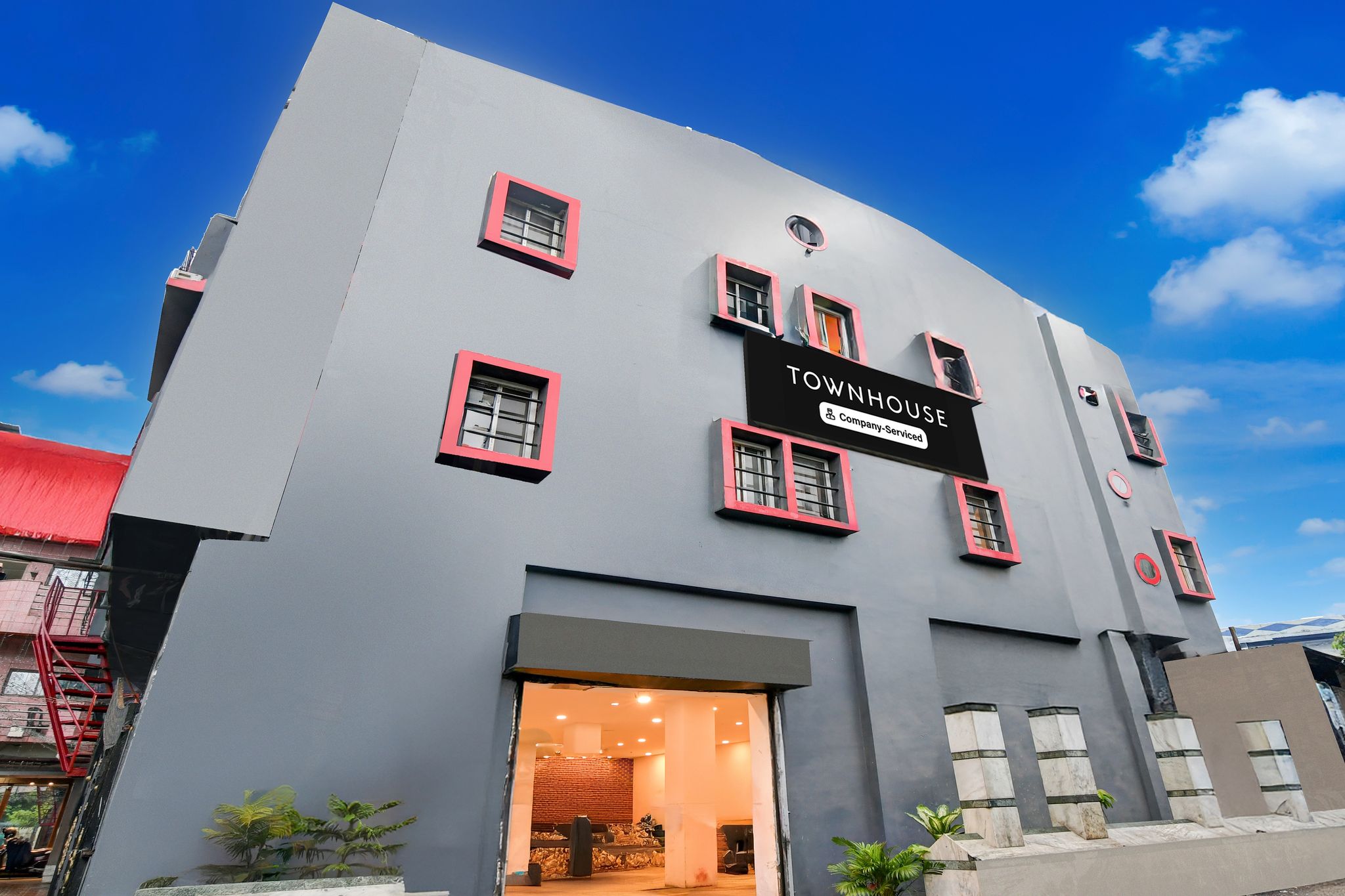 Super Townhouse Science City Formerly Hotel Mannat International