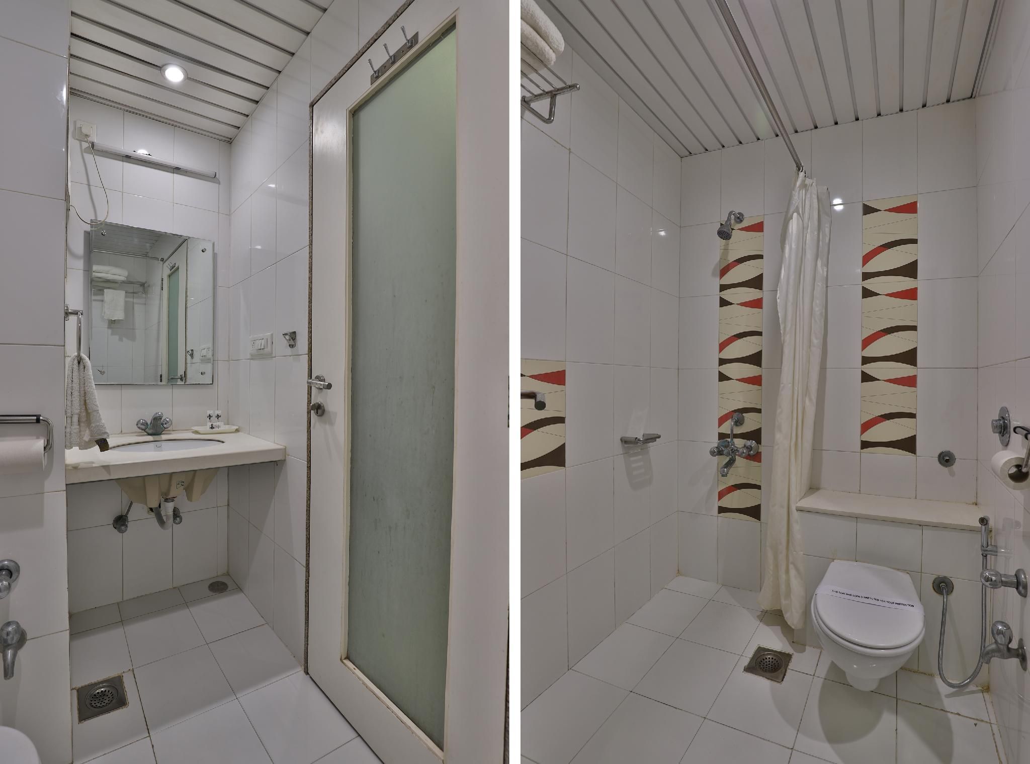 Hotel Harmony Deluxe Room 11