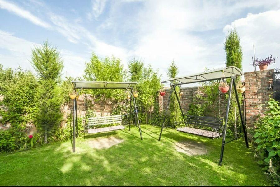 undefined Hospitality Home 10