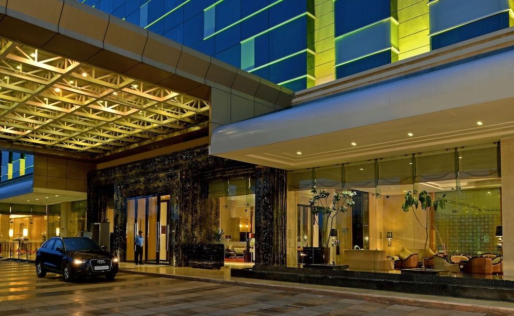undefined Radisson Blu Jaipur 8