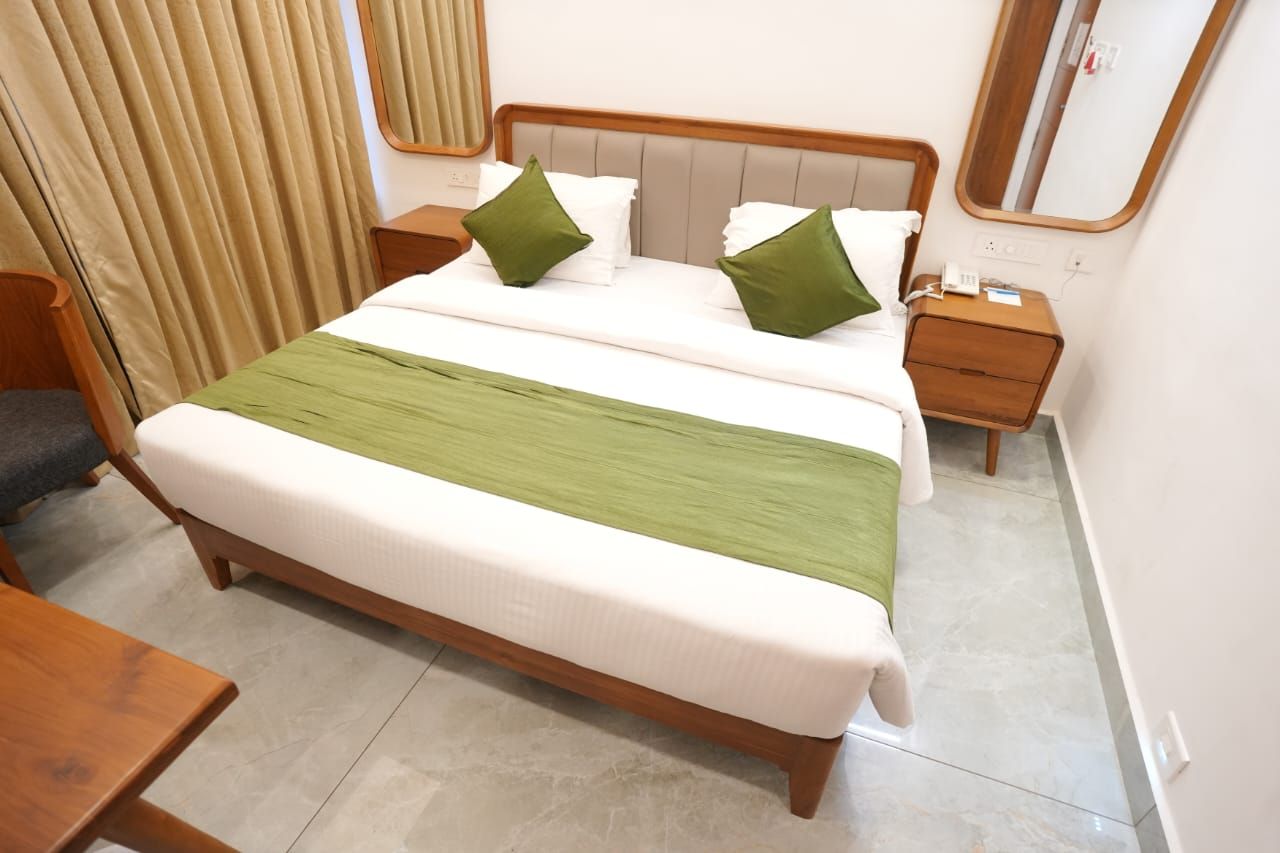 Gokulam Park Executive Room