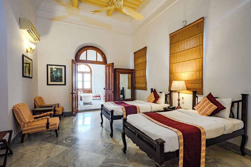 Neemrana Baradari Palace Heritage Comfort