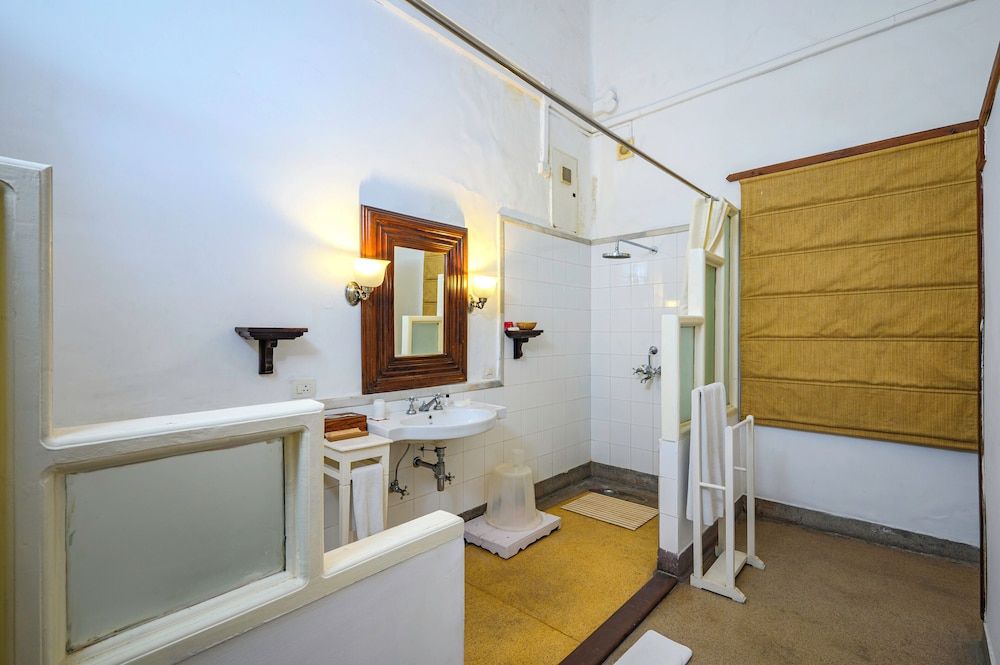 Neemrana Baradari Palace HERITAGE OLD WORLD 8