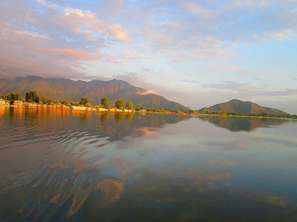 undefined Wangnoo Houseboats 5
