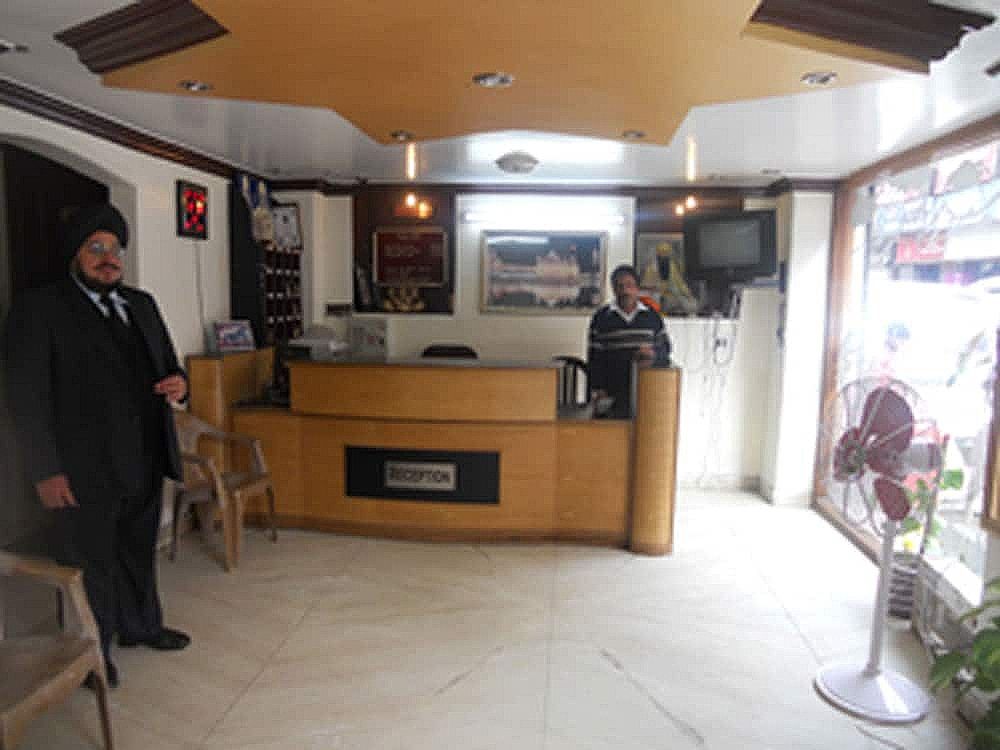 undefined Hotel Grace 9
