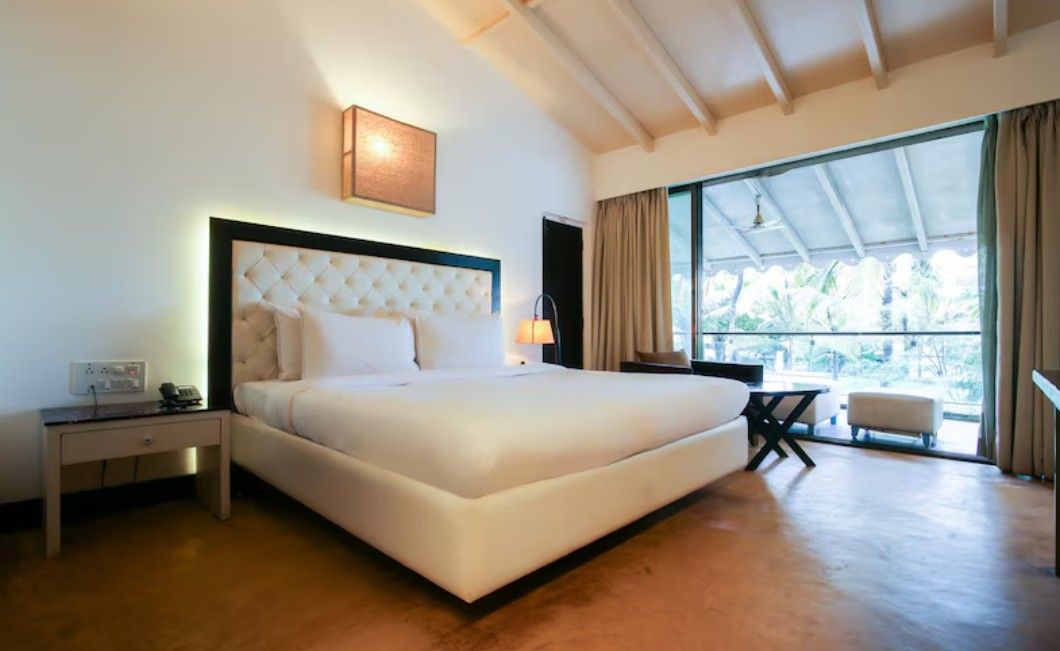 Marbela Beach Resort Villa Rooms with Balcony 6