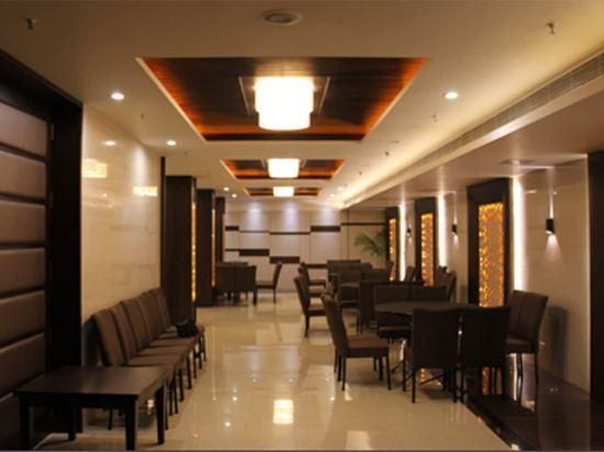 undefined Hotel TNG 7