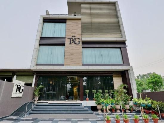 undefined Hotel TNG 3