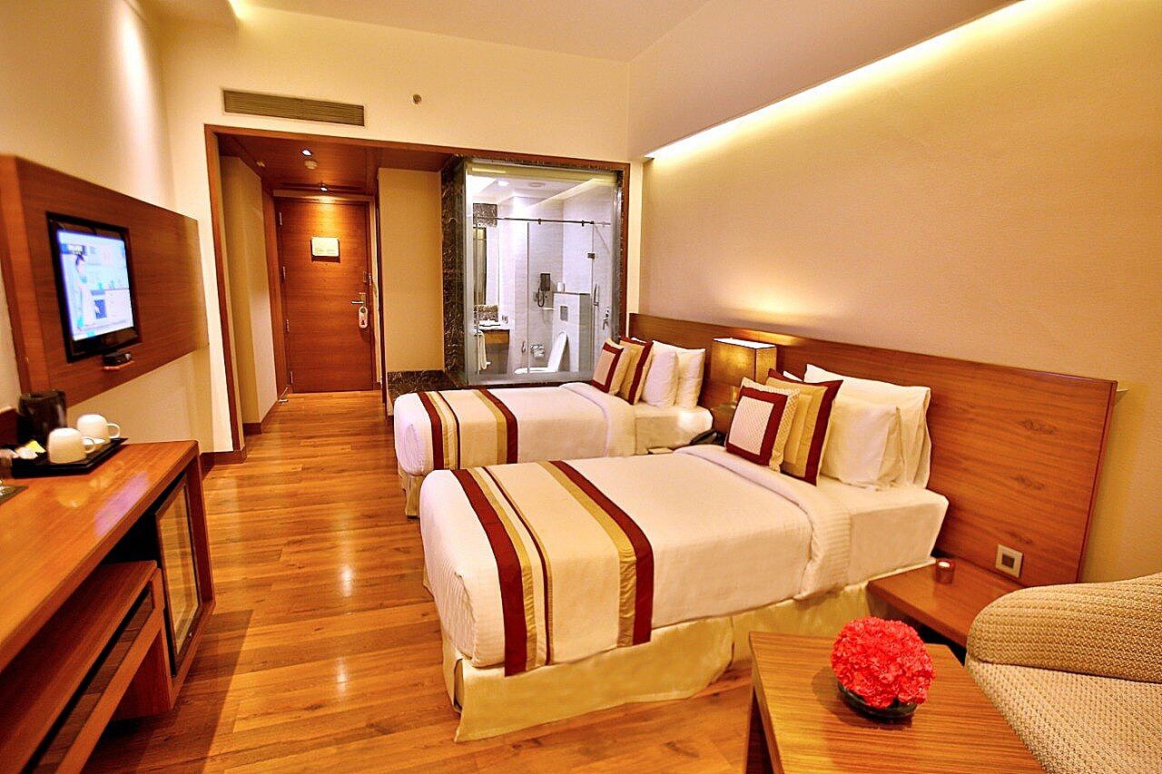 Park Ascent Superior King Bedded Room 4