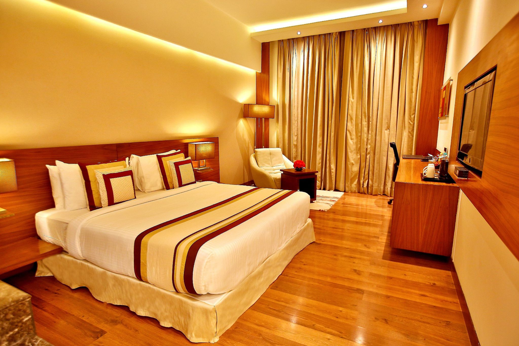 Park Ascent Superior King Bedded Room